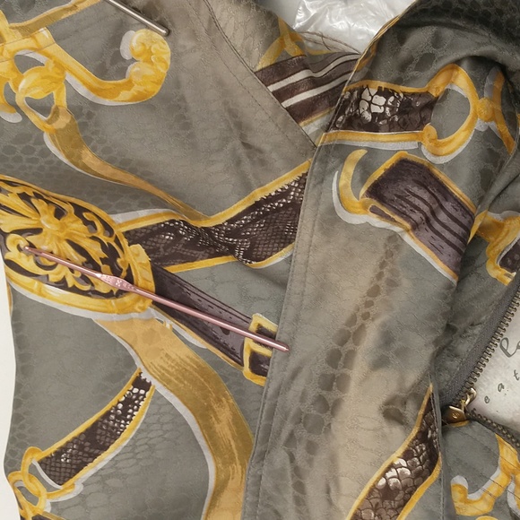 Silk Bomber Jacket Vintage NWT Versace Look Gold Chain Pattern mrkL Oversized - Picture 12 of 13